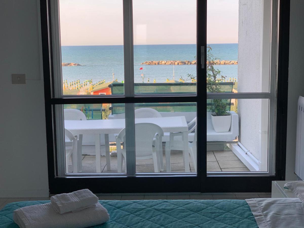 Ferienwohnung Al Mare Apartament Fano Exterior foto
